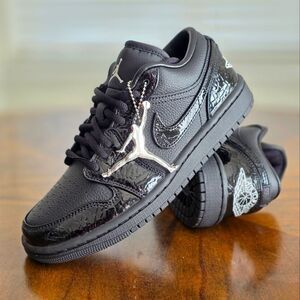 Air Jordan 1 SE Low Black Croc Silver Jumpman Shoes Sneaker HJ7743-010 Women's 6